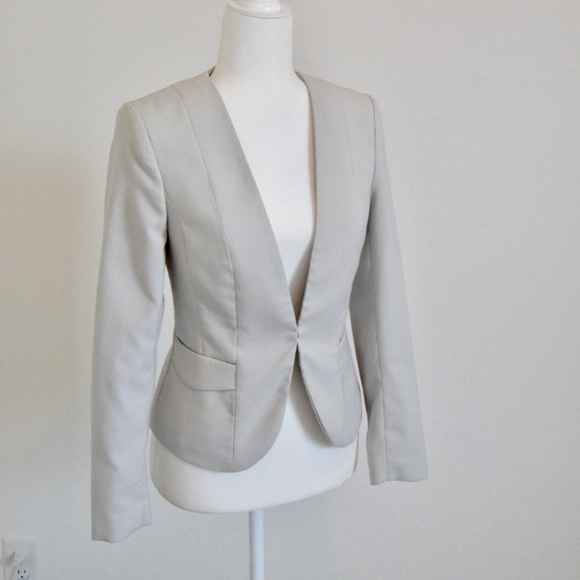 H&M Jackets & Blazers - H&M Beige Blazer